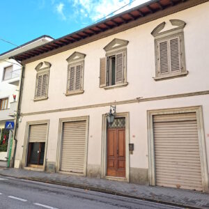 Villa in vendita a Rufina