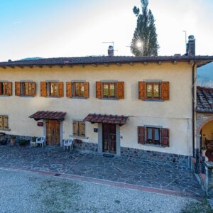 Rustico in vendita a Pratovecchio Stia