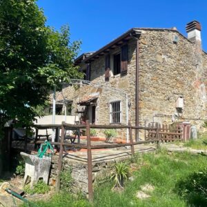 Rustico in vendita a Rufina