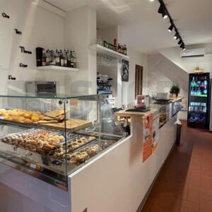 Locale in vendita a Cavriglia