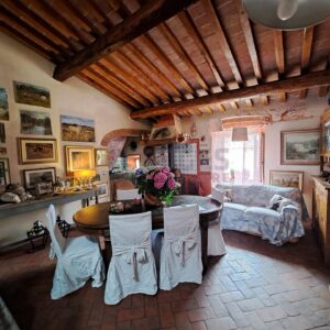 Rustico in vendita a Rignano sull'Arno