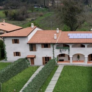 Villa in vendita a Figline e Incisa Valdarno